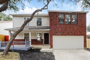 12838 Hunting Bear in San Antonio, TX - Building Photo