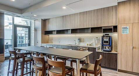 201 10 Av SE in Calgary, AB - Building Photo - Building Photo