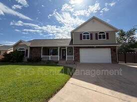 135 N 350 W in La Verkin, UT - Building Photo