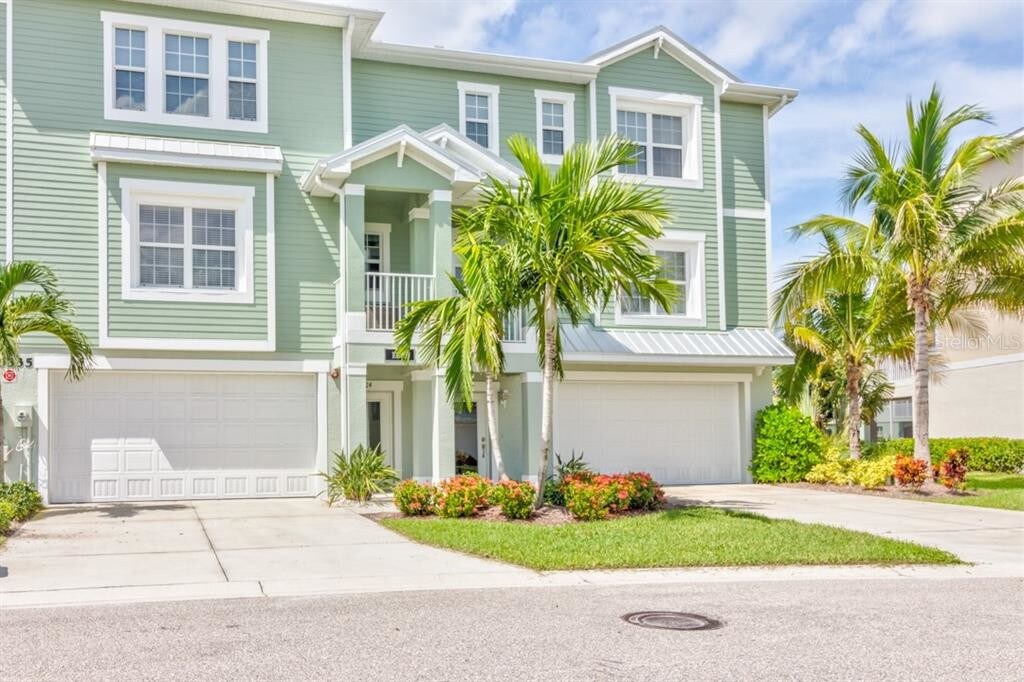 10335 Coral Landings Ln in Placida, FL - Foto de edificio