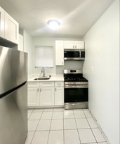 8 Cheever Ct, Unit 1 Apartamentos