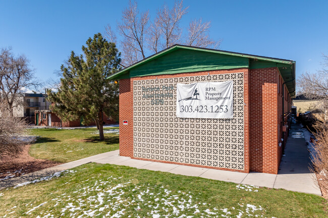 Terrace Park Apartments in Arvada, CO - Building Photo - Building Photo