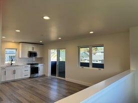 20513 SE Dorset Pl in Bend, OR - Building Photo