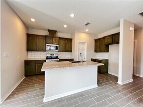 15 Sol Dorado St in Mission, TX - Building Photo - Building Photo