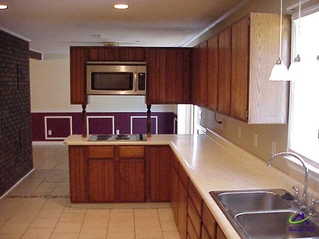 317 Gilchrist Dr in Warner Robins, GA - Building Photo - Building Photo