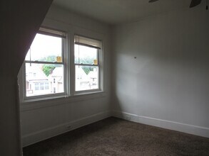 829 Windham Ave in Cincinnati, OH - Building Photo - Building Photo