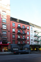 139 Mulberry St in New York, NY - Building Photo - Building Photo