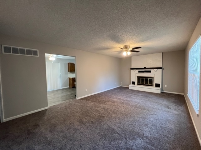 212 SW 26th St in Blue Springs, MO - Building Photo - Building Photo