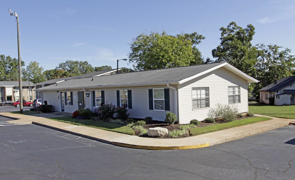 Friendship Court Apartments Anderson, SC Apartments For Rent