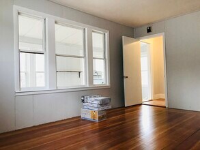 43 Hamilton St in Medford, MA - Building Photo - Building Photo