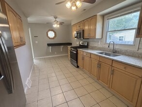 114 Ellis Ave in Berlin, NJ - Building Photo - Building Photo