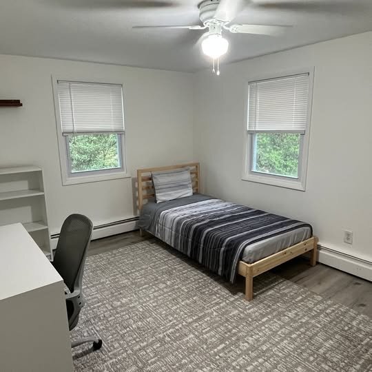 property at 114 S Lee St