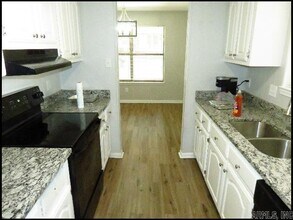 1403 S Schiller St in Little Rock, AR - Building Photo - Building Photo