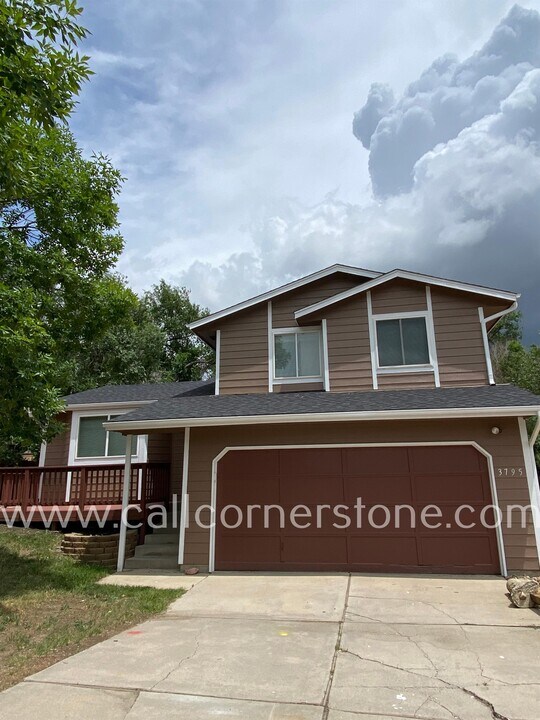 3795 Valley View St in Colorado Springs, CO - Building Photo