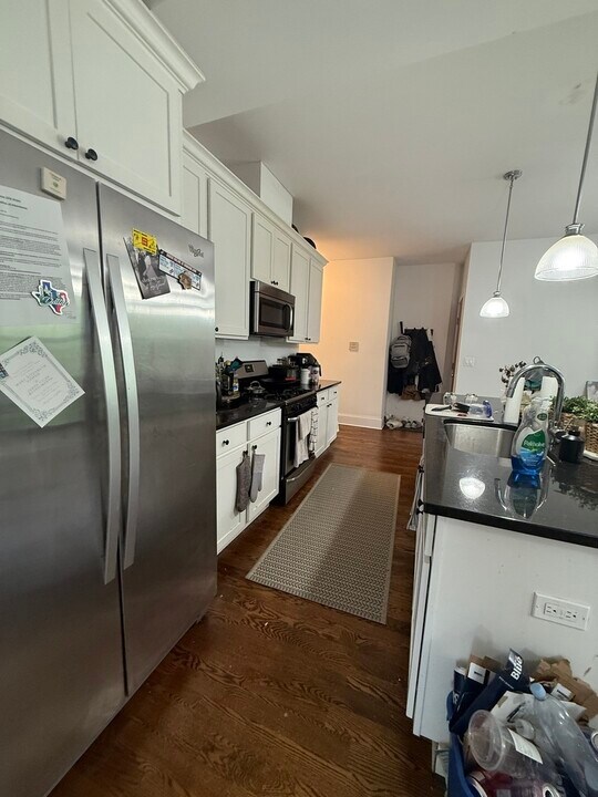 3142 N Racine Ave in Chicago, IL - Building Photo