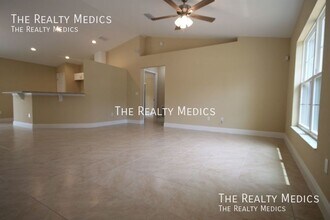 13132 SW 35th Cir in Ocala, FL - Foto de edificio - Building Photo