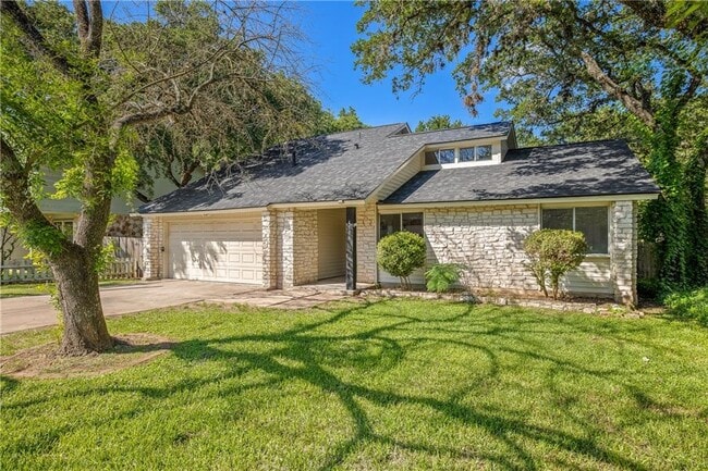 property at 4506 Yellow Rose Trl