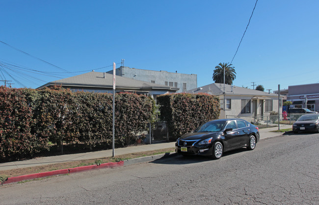 256-260 4th Ave in Venice, CA - Foto de edificio - Building Photo