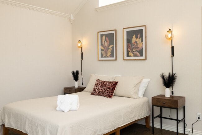 2524 Coffey Dr in Denton, TX - Building Photo - Building Photo