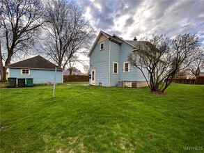 175 12th Ave in North Tonawanda, NY - Building Photo - Building Photo