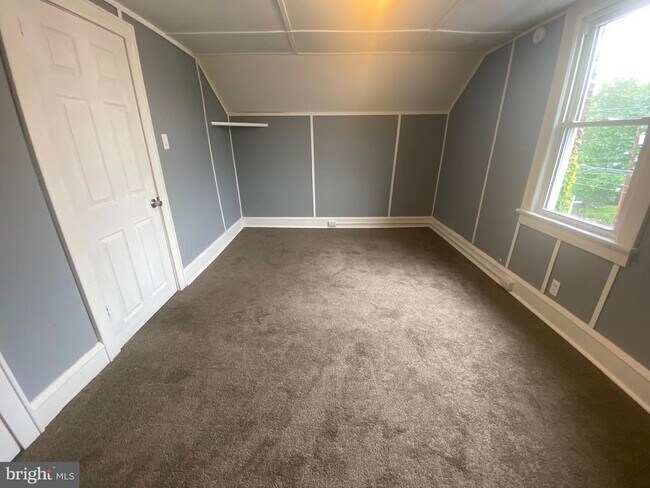 125 Lawrence St in Wilkes-Barre, PA - Building Photo - Building Photo