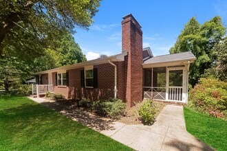 221 Norman Rd in Winston-Salem, NC - Building Photo - Building Photo