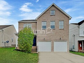 313 School House Ct in Nashville, TN - Building Photo