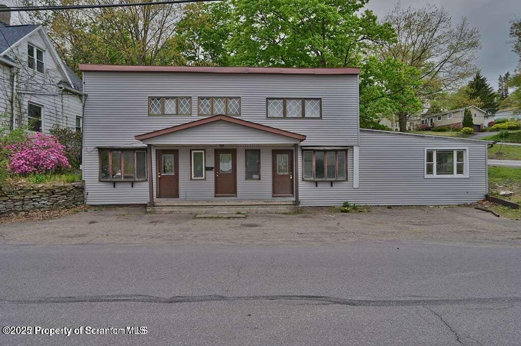 200 Center St in Clarks Summit, PA - Building Photo