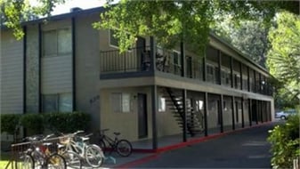 630 W 4th St in Chico, CA - Building Photo
