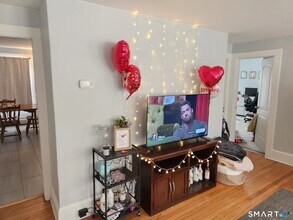 249 Church St in Windham, CT - Foto de edificio - Building Photo