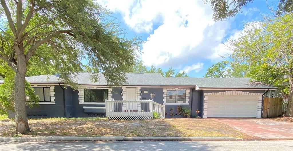 2400 13th Ave S in St. Petersburg, FL - Building Photo