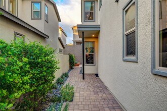 3209 Vittoria Ave in Henderson, NV - Building Photo - Building Photo