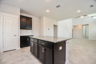 7542 Coral Ter Dr in Cypress, TX - Building Photo - Building Photo