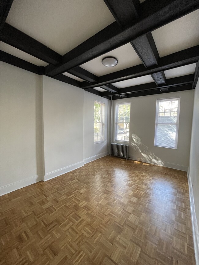 7446 62nd St, Unit 1
