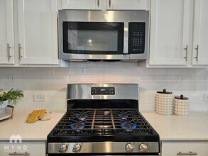 2744 Ctr Crk Ln in Fort Worth, TX - Building Photo - Building Photo