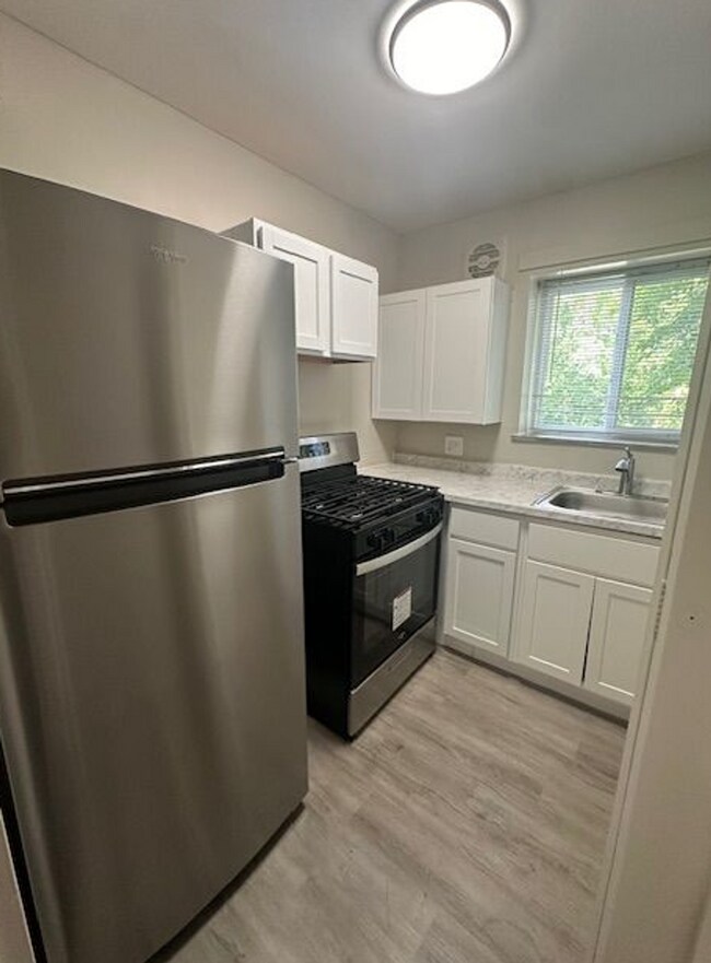 2304 Riverside Dr in Richmond, VA - Building Photo - Building Photo