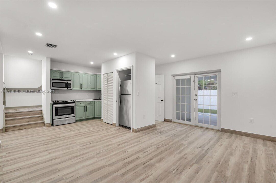 4971 NW 179th St in Miami Gardens, FL - Building Photo