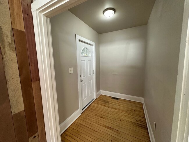 1712 W Nash St in Milwaukee, WI - Building Photo - Building Photo