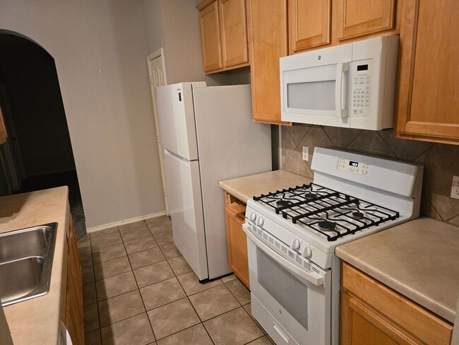 property at 16100 S Great Oaks Dr