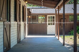 561 Wilson Ave in Novato, CA - Building Photo - Building Photo