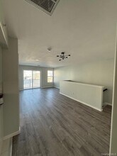 1-62 Sea Grass Ln in Queens, NY - Building Photo - Building Photo
