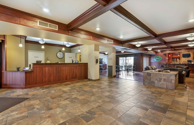 Extended Stay America Suites Minot in Minot, ND - Foto de edificio - Building Photo