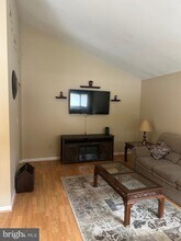 312 White Sands Dr in Lusby, MD - Building Photo - Building Photo
