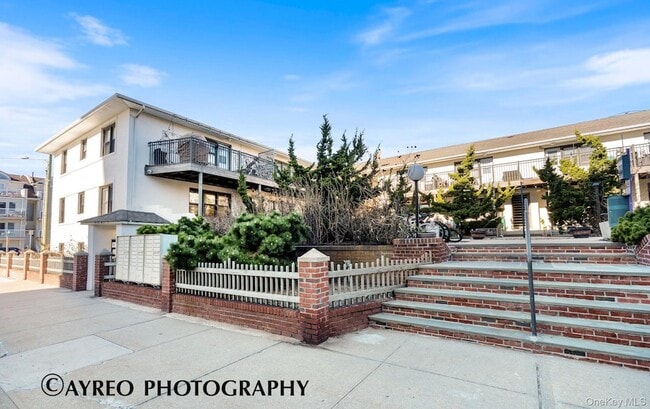 property at 65 W Broadway