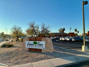 3189 E Hazeltine Way in Chandler, AZ - Building Photo - Building Photo