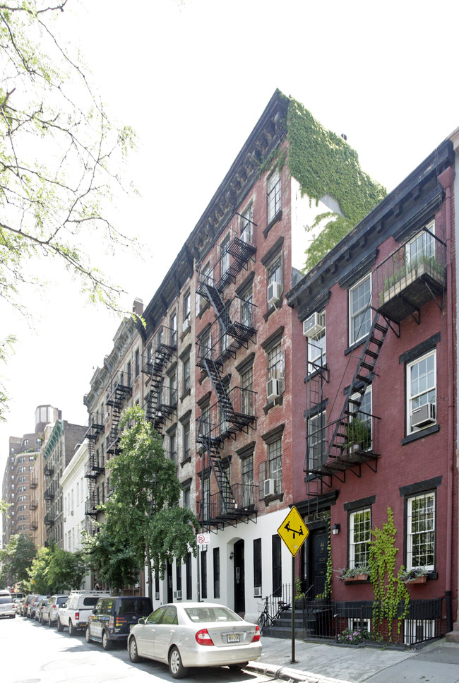 Landmark in New York, NY - Building Photo - Building Photo