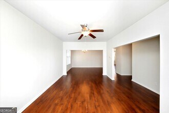 541 Tulip Ln in Mcdonough, GA - Building Photo - Building Photo