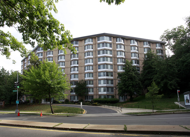 Harvard Towers in Washington, DC - Building Photo - Building Photo