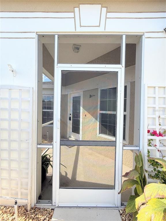 5044 Gato Del Sol Cir in Wesley Chapel, FL - Building Photo - Building Photo