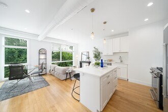 414-16 1st St in Jersey City, NJ - Building Photo - Building Photo